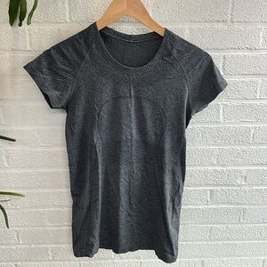 Lululemon Swiftly Tee
